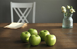 肩こりがひどく、手もしびれる。頸椎椎間板ヘルニアについて知りたい